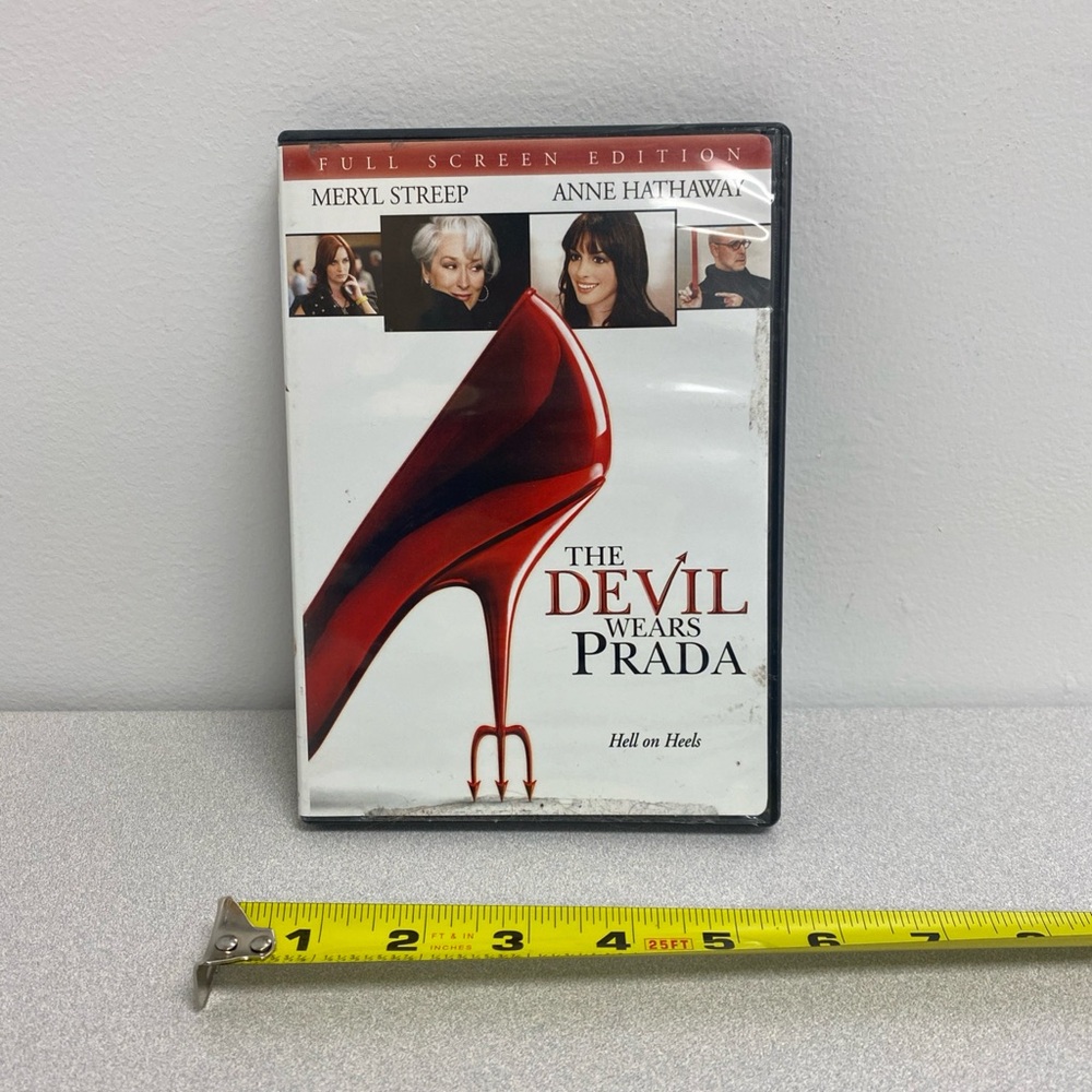 “The Devil Wears Prada” DVD starring Anne Hathaway and Meryl Streep